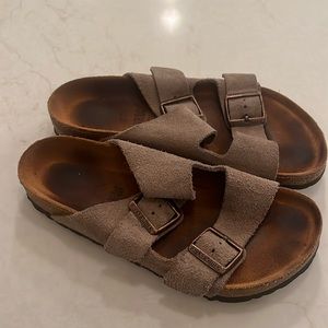 Birkenstock Arizona Sandals - size 38